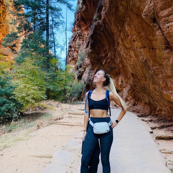 ABOUT ME 💜 - Picture 3 of 4